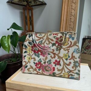 VINTAGE EMBROIDERED PURSE